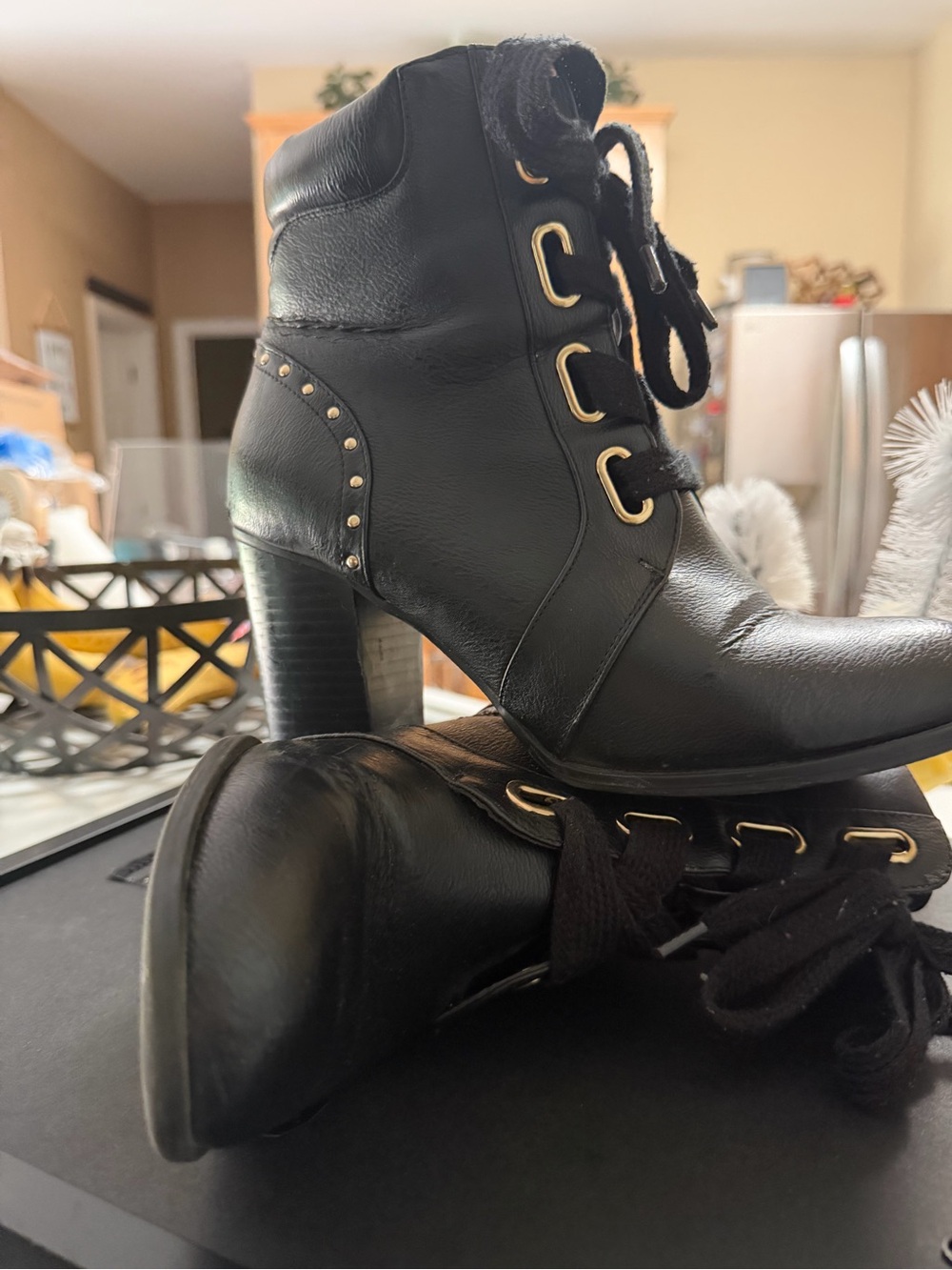 Apt. 9 Black Lace-Up Studded Heeled Ankle Boots📞